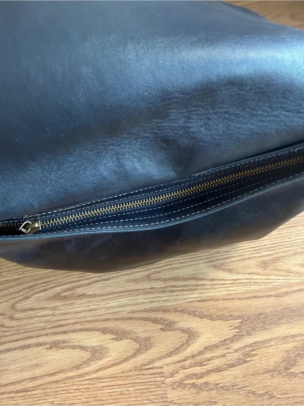 Fossil Black Soft Leather Crossbody Bag Gold Key Charm